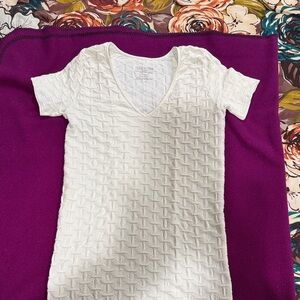 Tees by Tina  Cream Textured V-Neck Tee, one size